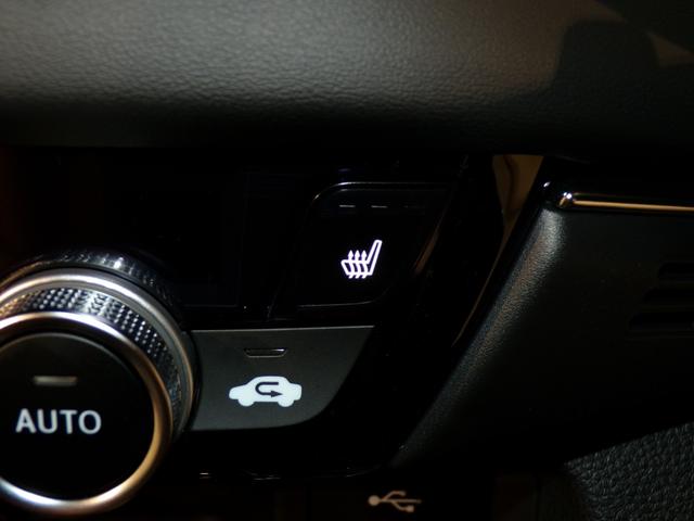 ヴェゼル ｅ：ＨＥＶＺ　Ｂｌｕｅｔｏｏｔｈ接続電動リアゲートシートヒーターワイヤレス充電器ドラレコＥＴＣインターナビフルセグＴＶ純正アルミホイールスマートキー　衝突回避支援ブレーキ機能　スマキ　Ｐトランク　フルオートエアコン（11枚目）