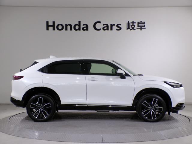 ヴェゼル ｅ：ＨＥＶＺ　Ｂｌｕｅｔｏｏｔｈ接続電動リアゲートシートヒーターワイヤレス充電器ドラレコＥＴＣインターナビフルセグＴＶ純正アルミホイールスマートキー　衝突回避支援ブレーキ機能　スマキ　Ｐトランク　フルオートエアコン（49枚目）