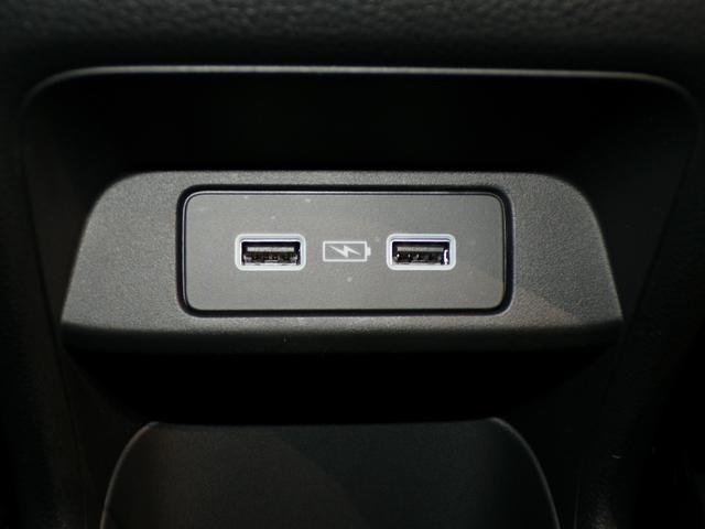 ヴェゼル ｅ：ＨＥＶＰＬａＹ　Ｂｌｕｅｔｏｏｔｈ接続全周囲カメラ電動リアゲートシートヒーターワイヤレス充電器ドラレコＥＴＣインターナビフルセグＴＶ純正アルミホイールスマートキー　衝突被害軽減ブレーキ　カーテンエアバッグ　Ｐセンサー（18枚目）