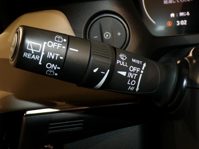 ヴェゼル ｅ：ＨＥＶＰＬａＹ　Ｂｌｕｅｔｏｏｔｈ接続全周囲カメラ電動リアゲートシートヒーターワイヤレス充電器ドラレコＥＴＣインターナビフルセグＴＶ純正アルミホイールスマートキー　衝突被害軽減ブレーキ　カーテンエアバッグ　Ｐセンサー（26枚目）