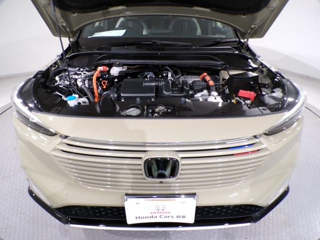 ヴェゼル ｅ：ＨＥＶＰＬａＹ　Ｂｌｕｅｔｏｏｔｈ接続全周囲カメラ電動リアゲートシートヒーターワイヤレス充電器ドラレコＥＴＣインターナビフルセグＴＶ純正アルミホイールスマートキー　衝突被害軽減ブレーキ　カーテンエアバッグ　Ｐセンサー（61枚目）