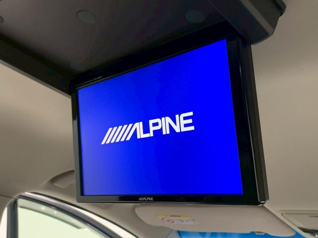 オデッセイ アブソルート　フルセグＴＶ　リアモニター　３列シート　両側電動スライドドア　スマートキー＆プッシュスタート　盗難防止　クルーズＣ　リアカメラ　ＥＴＣ装備　ナビＴＶ　ＬＥＤヘッドランプ　運転席エアバック　ＤＶＤ視聴（17枚目）