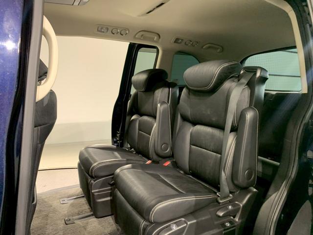 オデッセイ アブソルート　フルセグＴＶ　リアモニター　３列シート　両側電動スライドドア　スマートキー＆プッシュスタート　盗難防止　クルーズＣ　リアカメラ　ＥＴＣ装備　ナビＴＶ　ＬＥＤヘッドランプ　運転席エアバック　ＤＶＤ視聴（21枚目）