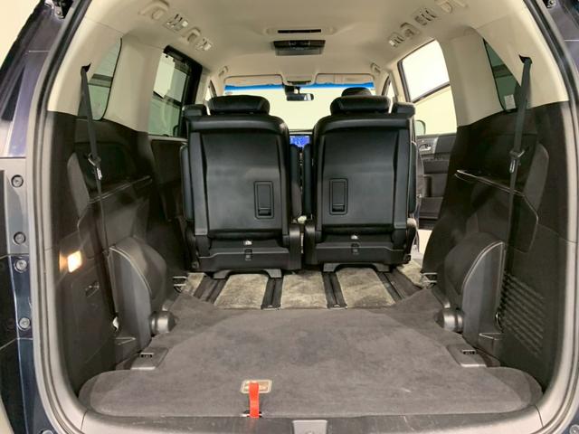 オデッセイ アブソルート　フルセグＴＶ　リアモニター　３列シート　両側電動スライドドア　スマートキー＆プッシュスタート　盗難防止　クルーズＣ　リアカメラ　ＥＴＣ装備　ナビＴＶ　ＬＥＤヘッドランプ　運転席エアバック　ＤＶＤ視聴（26枚目）