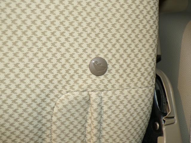 N-ONE G スマートキーCD Sキー オ-トエアコン メンテナンスノート 後カメラ 禁煙 アイドリングストップ機能 イモビライザ 横滑防止 キーレス 運転席エアバック 運転席助手席エアバック ABS PW PS(30枚目)