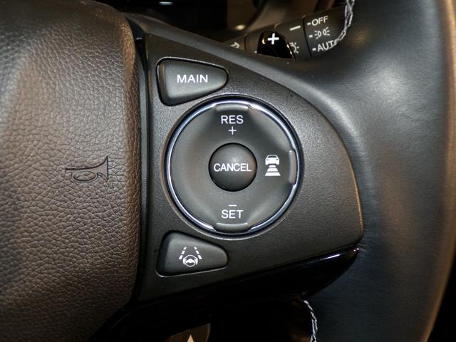 ヴェゼル ハイブリッドZ・ホンダセンシング Bluetooth接続シートヒータードラレコETCインターナビフルセグTV純正アルミホイールスマートキー レーダーサポート DVD再生機能 整備記録簿 横滑り防止システム バックアイカメラ 禁煙(16枚目)