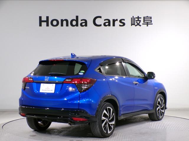 ヴェゼル ハイブリッドRS・ホンダセンシング Bluetooth接続シートヒータードラレコETCインターナビフルセグTV純正アルミホイールスマートキー ETC付 定期点検記録簿 サイドSRS Rカメ フルオートエアコン 禁煙 両席エアバック(2枚目)