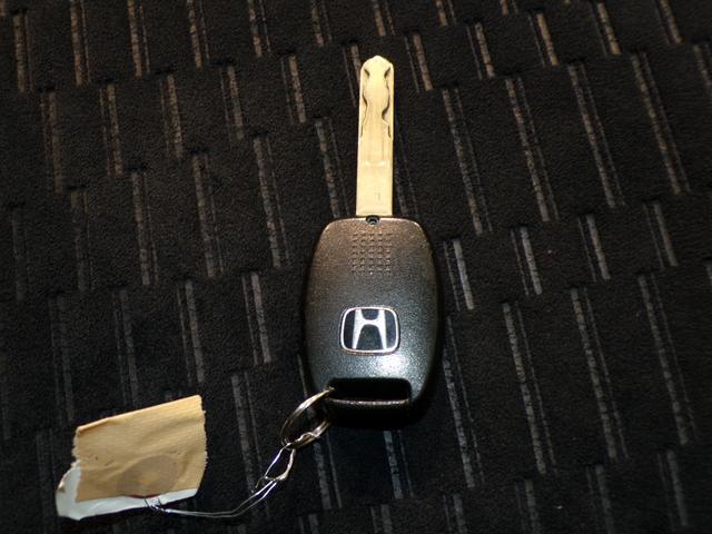 クロスロード 20X ETC純正アルミホイール Bカメ Wエアバッグ キーレス パワステ パワーウインドウ エアバック ABS オートエアコン HDDナビ 禁煙車両(24枚目)