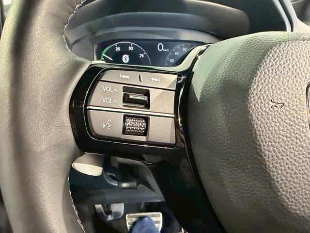 �y�X�e�A�����O�����R���z�X�e�A�����O�ɃI�[�f�B�I���߉\�ȃX�C�b�`����������Ă��܂��̂ŉ^�]���ł����������炳���ɃI�[�f�B�I�̒��߂��\�ł��I