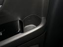 後部座席にもドリンクホルダーがついています。