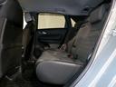 清潔で広々したシートです！後部座席でもゆったり快適に過ごせるので、後ろに座る人たちもドライブが楽しくなりますよ。是非、現車を見て体感してみてください。