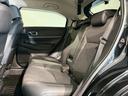 清潔で広々したシートです!後部座席でもゆったり快適に過ごせるので、後ろに座る人たちもドライブが楽しくなりますよ。是非、現車を見て体感してみてください。