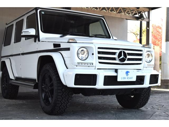 Ｇクラス Ｇ３５０ｄ　ラグジュアリーパッケージ　最終モデル　サンルーフ　レザーシート　前後シートヒーター　ハーマンカードン　８インチ後期モニター　デジタルインナーミラー　ドリンクホルダー　パドルシフト　ＲＴタイヤ（24枚目）
