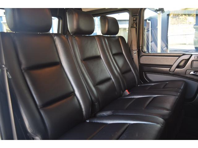 Ｇクラス Ｇ３５０ｄ　ラグジュアリーパッケージ　最終モデル　サンルーフ　レザーシート　前後シートヒーター　ハーマンカードン　８インチ後期モニター　デジタルインナーミラー　ドリンクホルダー　パドルシフト　ＲＴタイヤ（44枚目）