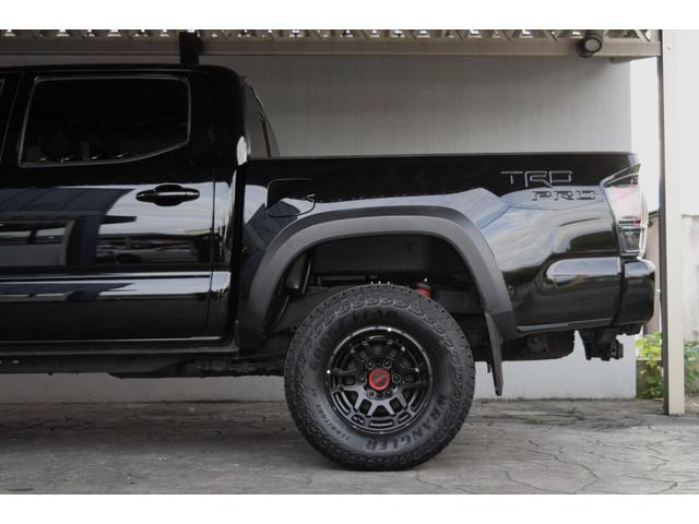 タコマ 　ダブルキャブ　ＴＲＤ　ＰＲＯ　２０２２年モデル　ＴＲＤＦＯＸサスペンション　ＴＲＤマフラー　専用レザーシート　サンルーフ　３６０度カメラ　ＪＢＬサウンド　純正鍛造１６インチＡＷ　カープレイ（35枚目）