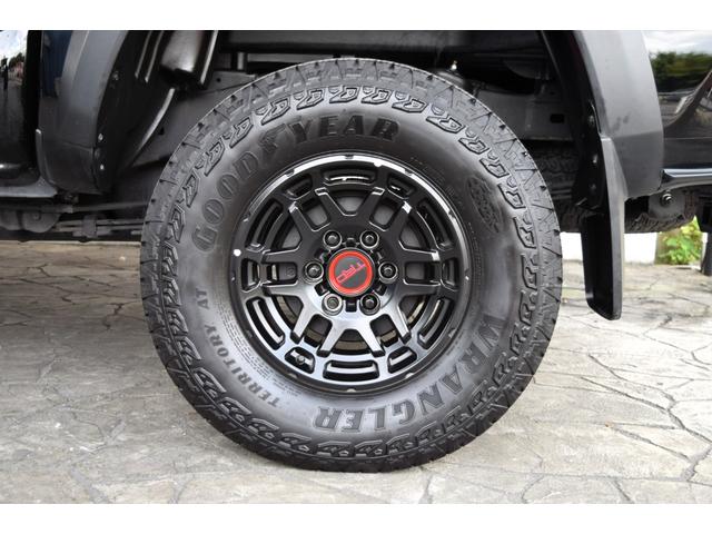 タコマ 　ダブルキャブ　ＴＲＤ　ＰＲＯ　２０２２年モデル　ＴＲＤＦＯＸサスペンション　ＴＲＤマフラー　専用レザーシート　サンルーフ　３６０度カメラ　ＪＢＬサウンド　純正鍛造１６インチＡＷ　カープレイ（38枚目）