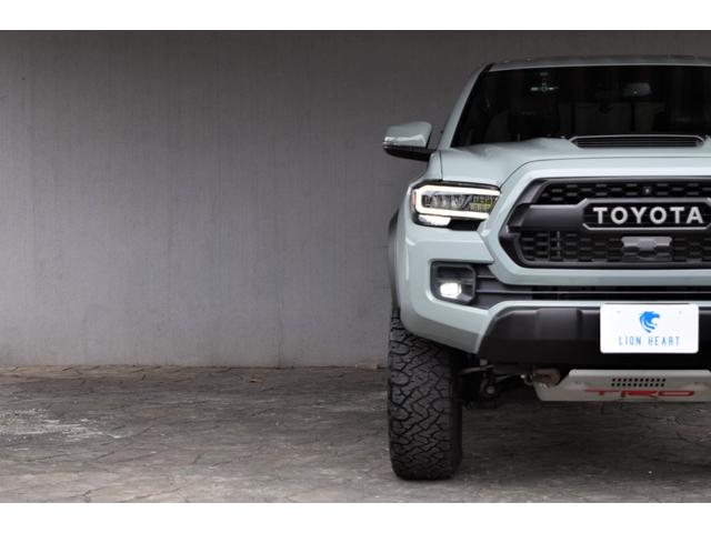 タコマ  ダブルキャブ TRD PRO 新車並行車 4WD ワンオーナー ルナロックカラー レザーシート サンルーフ サイドステップ リフトアップ FOX専用サス JBLサウンド ベッドステップ TRDマフラー(31枚目)