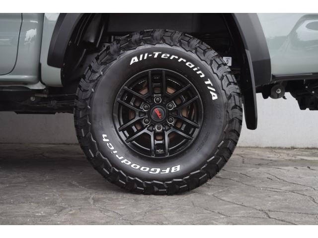 タコマ  ダブルキャブ TRD PRO 新車並行車 4WD ワンオーナー ルナロックカラー レザーシート サンルーフ サイドステップ リフトアップ FOX専用サス JBLサウンド ベッドステップ TRDマフラー(37枚目)