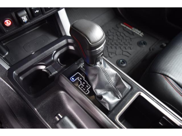 タコマ  ダブルキャブ TRD PRO 新車並行車 4WD ワンオーナー ルナロックカラー レザーシート サンルーフ サイドステップ リフトアップ FOX専用サス JBLサウンド ベッドステップ TRDマフラー(50枚目)