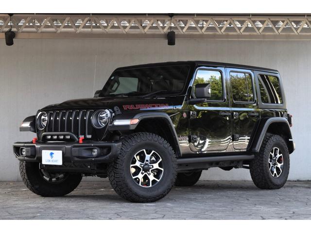 ジープ・ラングラーアンリミテッド ルビコン レザーシート シートヒーター ステアリングヒーター 8.4インチモニター ナビ 地デジ カープレイ スチールバンパー ジオランダーXATタイヤ 295/70R17 ハイフェンダー フロアマット(5枚目)
