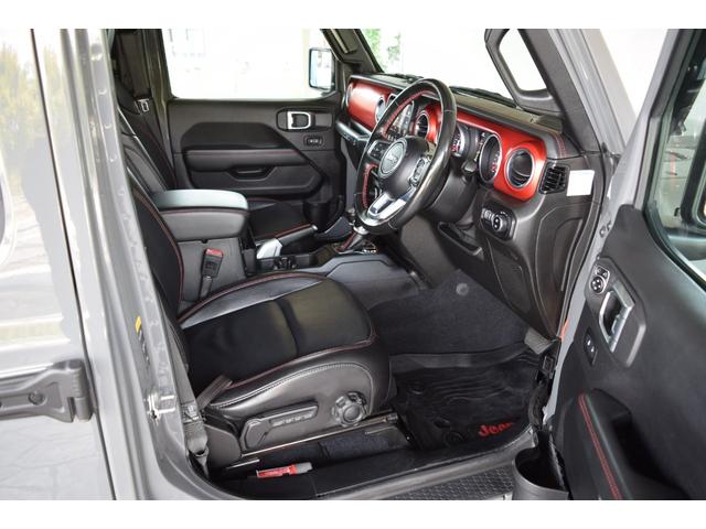 ジープ・ラングラーアンリミテッド ルビコン スチールバンパーグリルガード 電動サイドステップ リアUSバンパー レザーシート シートヒーター リアリクライニングKIT ジェプセン17インチAW ヘッドライナー ジェプセンマフラー(44枚目)