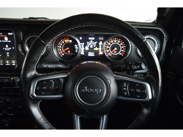 ジープ・ラングラーアンリミテッド サハラ 2.0Lターボモデル ワンオーナー レザーシート ジェプセン17インチAW ジオランダーXATタイヤ ジェプセン1インチリフトアップサス ジェプセンリアバンパー ヘッドライナー 地デジ(13枚目)