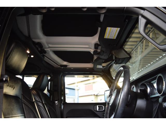 ジープ・ラングラーアンリミテッド サハラ 2.0Lターボモデル ワンオーナー レザーシート ジェプセン17インチAW ジオランダーXATタイヤ ジェプセン1インチリフトアップサス ジェプセンリアバンパー ヘッドライナー 地デジ(16枚目)