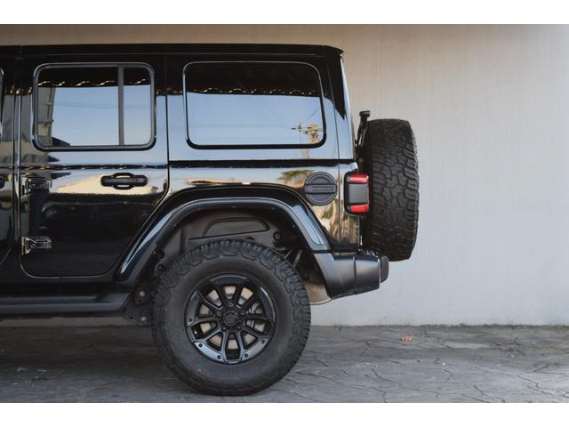 ジープ・ラングラーアンリミテッド サハラ 2.0Lターボモデル ワンオーナー レザーシート ジェプセン17インチAW ジオランダーXATタイヤ ジェプセン1インチリフトアップサス ジェプセンリアバンパー ヘッドライナー 地デジ(28枚目)