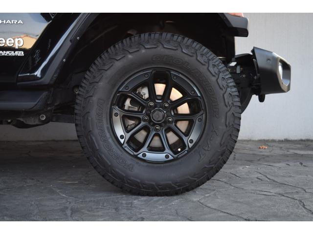 ジープ・ラングラーアンリミテッド サハラ 2.0Lターボモデル ワンオーナー レザーシート ジェプセン17インチAW ジオランダーXATタイヤ ジェプセン1インチリフトアップサス ジェプセンリアバンパー ヘッドライナー 地デジ(32枚目)