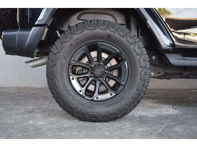 ジープ・ラングラーアンリミテッド サハラ 2.0Lターボモデル ワンオーナー レザーシート ジェプセン17インチAW ジオランダーXATタイヤ ジェプセン1インチリフトアップサス ジェプセンリアバンパー ヘッドライナー 地デジ(33枚目)