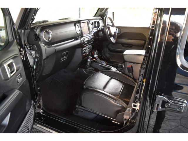 ジープ・ラングラーアンリミテッド サハラ 2.0Lターボモデル ワンオーナー レザーシート ジェプセン17インチAW ジオランダーXATタイヤ ジェプセン1インチリフトアップサス ジェプセンリアバンパー ヘッドライナー 地デジ(38枚目)
