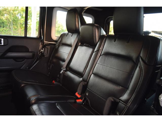 ジープ・ラングラーアンリミテッド サハラ 2.0Lターボモデル ワンオーナー レザーシート ジェプセン17インチAW ジオランダーXATタイヤ ジェプセン1インチリフトアップサス ジェプセンリアバンパー ヘッドライナー 地デジ(43枚目)
