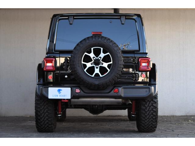 ＵＳバンパーがスタイリッシュな１台となっております。