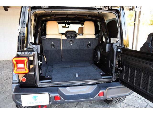 様々な用途を楽しんで頂く事が出来るラゲッジスペース。