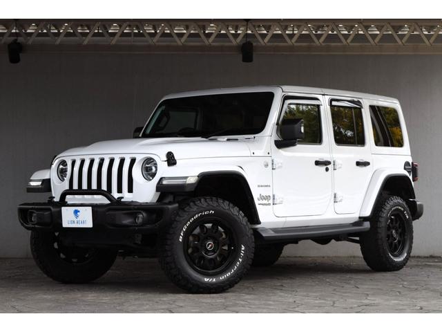 ジープ・ラングラーアンリミテッド サハラ ローンチエディション ベージュレザーシート ヘッドライナー 8.4インチタッチパネルモニター TV カープレイ リアカメラ スチールバンパー グリルガード USリアバンパー 17インチAW ATタイヤ(5枚目)