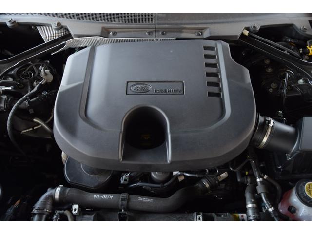 ディフェンダー １１０Ｘ　Ｄ３００　カルパチアングレー　ブラックエクステリアパック　エアサス　コールドクライメイトパック　２２インチＡＷ　カラードキャリパー　同色スペアタイヤカバー　ＨＵＤ　ドラレコ　ＥＴＣ　デジタルミラー（22枚目）