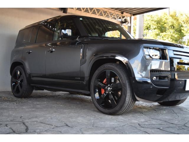 ディフェンダー １１０Ｘ　Ｄ３００　カルパチアングレー　ブラックエクステリアパック　エアサス　コールドクライメイトパック　２２インチＡＷ　カラードキャリパー　同色スペアタイヤカバー　ＨＵＤ　ドラレコ　ＥＴＣ　デジタルミラー（24枚目）