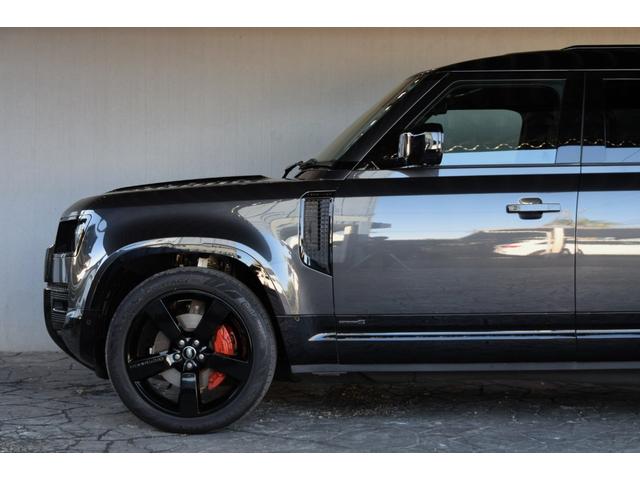 ディフェンダー １１０Ｘ　Ｄ３００　カルパチアングレー　ブラックエクステリアパック　エアサス　コールドクライメイトパック　２２インチＡＷ　カラードキャリパー　同色スペアタイヤカバー　ＨＵＤ　ドラレコ　ＥＴＣ　デジタルミラー（31枚目）