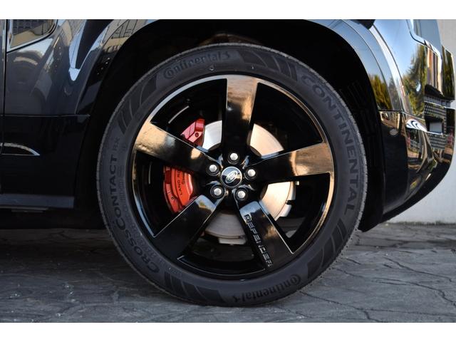 ディフェンダー １１０Ｘ　Ｄ３００　カルパチアングレー　ブラックエクステリアパック　エアサス　コールドクライメイトパック　２２インチＡＷ　カラードキャリパー　同色スペアタイヤカバー　ＨＵＤ　ドラレコ　ＥＴＣ　デジタルミラー（36枚目）