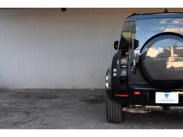 ディフェンダー １１０Ｘ　Ｄ３００　カルパチアングレー　ブラックエクステリアパック　エアサス　コールドクライメイトパック　２２インチＡＷ　カラードキャリパー　同色スペアタイヤカバー　ＨＵＤ　ドラレコ　ＥＴＣ　デジタルミラー（38枚目）