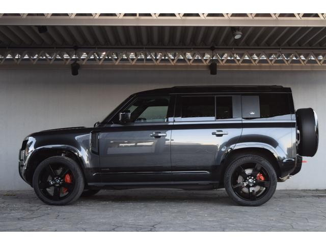 ディフェンダー １１０Ｘ　Ｄ３００　カルパチアングレー　ブラックエクステリアパック　エアサス　コールドクライメイトパック　２２インチＡＷ　カラードキャリパー　同色スペアタイヤカバー　ＨＵＤ　ドラレコ　ＥＴＣ　デジタルミラー（42枚目）