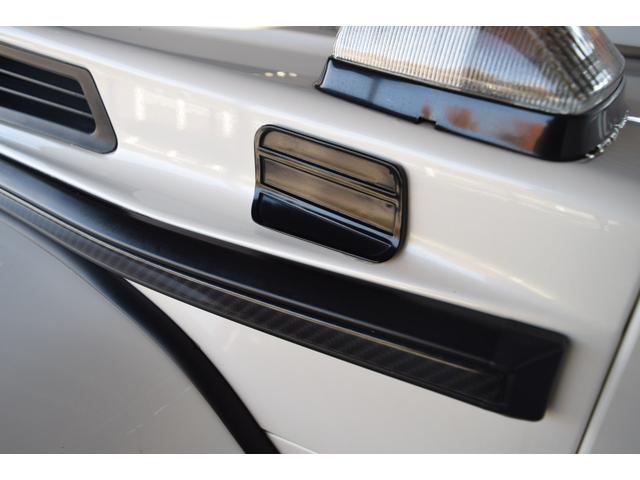 フェンダーミラーレス加工がされております。