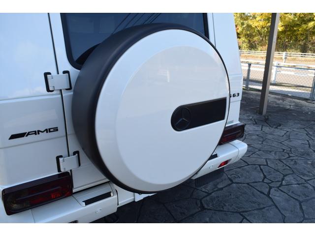 周防エアタイヤカバーもブラックアウトされております。