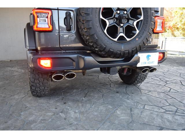 ジープ・ラングラーアンリミテッド ルビコン　リーコン　１００台限定車　べストップサンライダー（ハードＴＯＰあり）　ジェプセン１インチリフトアップ　４本出しマフラー　スミティビルトルーフラック　ＧＡＲＶＩＮトレイルラック　ファブテックカーゴラック（11枚目）