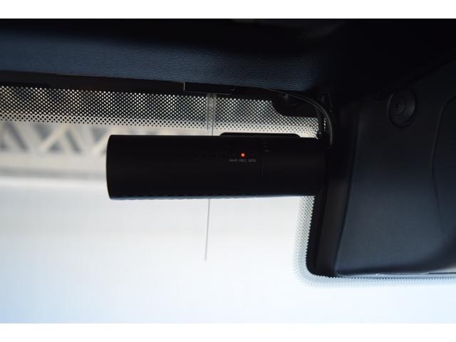 ジープ・ラングラーアンリミテッド ルビコン　リーコン　１００台限定車　べストップサンライダー（ハードＴＯＰあり）　ジェプセン１インチリフトアップ　４本出しマフラー　スミティビルトルーフラック　ＧＡＲＶＩＮトレイルラック　ファブテックカーゴラック（21枚目）