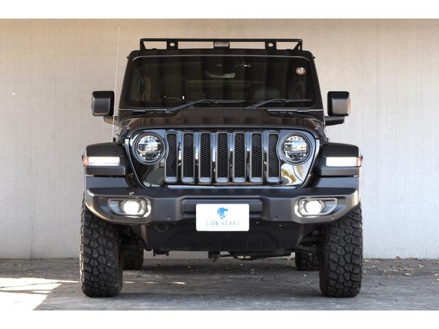 ジープ・ラングラーアンリミテッド ルビコン　リーコン　１００台限定車　べストップサンライダー（ハードＴＯＰあり）　ジェプセン１インチリフトアップ　４本出しマフラー　スミティビルトルーフラック　ＧＡＲＶＩＮトレイルラック　ファブテックカーゴラック（33枚目）