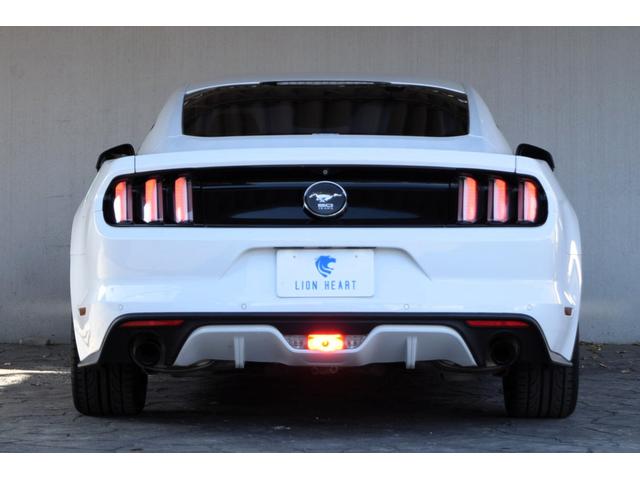 マスタング 50イヤーズ エディション 350台限定車 ディーラーメンテナンス車両 記録簿 H29,30、1、2、4、7のディーラーでの記録簿あり ブラックレザーシート シートヒーター ベンチレーション パドルシフト バックカメラ(21枚目)