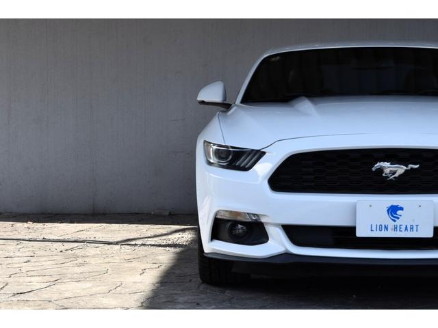 マスタング 50イヤーズ エディション 350台限定車 ディーラーメンテナンス車両 記録簿 H29,30、1、2、4、7のディーラーでの記録簿あり ブラックレザーシート シートヒーター ベンチレーション パドルシフト バックカメラ(26枚目)