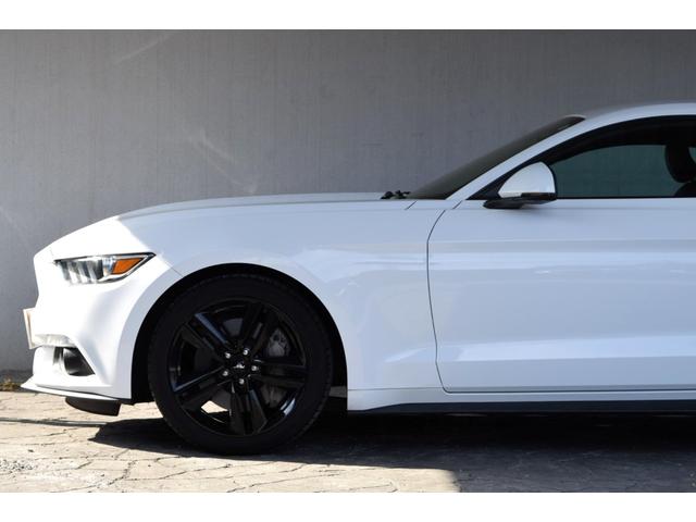 マスタング 50イヤーズ エディション 350台限定車 ディーラーメンテナンス車両 記録簿 H29,30、1、2、4、7のディーラーでの記録簿あり ブラックレザーシート シートヒーター ベンチレーション パドルシフト バックカメラ(28枚目)