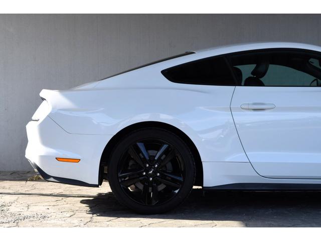 マスタング 50イヤーズ エディション 350台限定車 ディーラーメンテナンス車両 記録簿 H29,30、1、2、4、7のディーラーでの記録簿あり ブラックレザーシート シートヒーター ベンチレーション パドルシフト バックカメラ(30枚目)